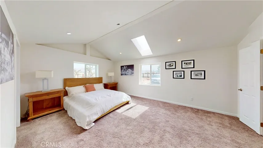 10212 Deep Creek Road, Apple Valley, California 92308