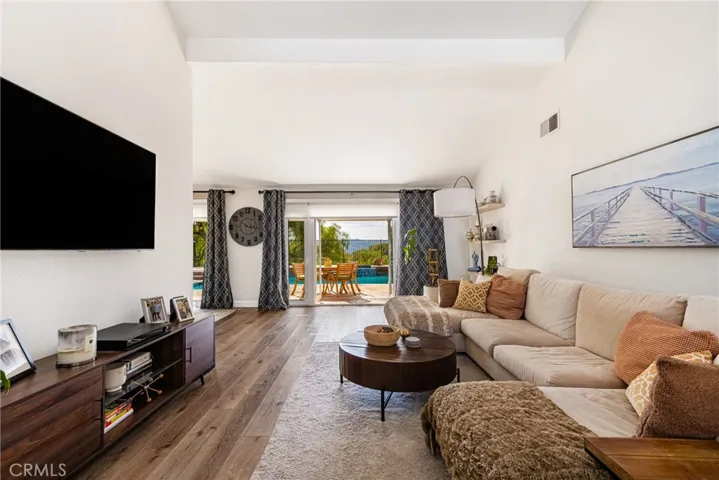 21180 Via Cota, Yorba Linda, California 92887