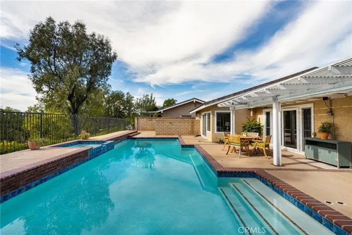 21180 Via Cota, Yorba Linda, California 92887