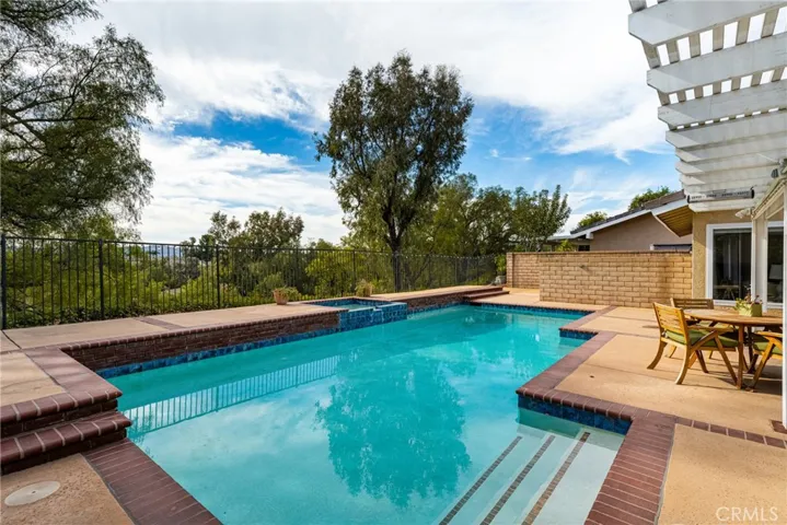 21180 Via Cota, Yorba Linda, California 92887