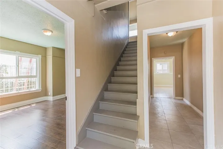 212 E 54th Street, Los Angeles, California 90011