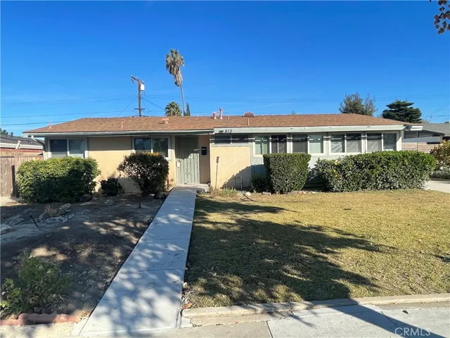 513 W Baker Ave, Fullerton, California 92832
