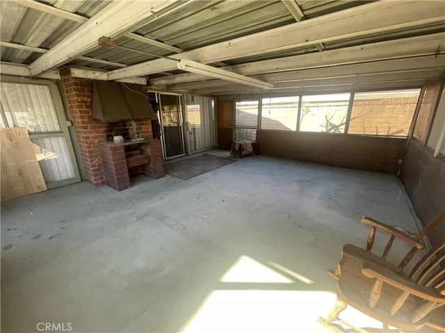 513 W Baker Ave, Fullerton, California 92832