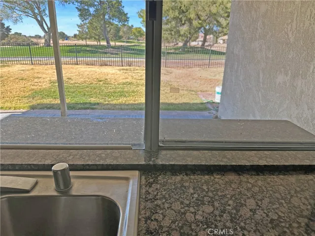 27622 Cloverleaf Drive, Helendale, California 92342