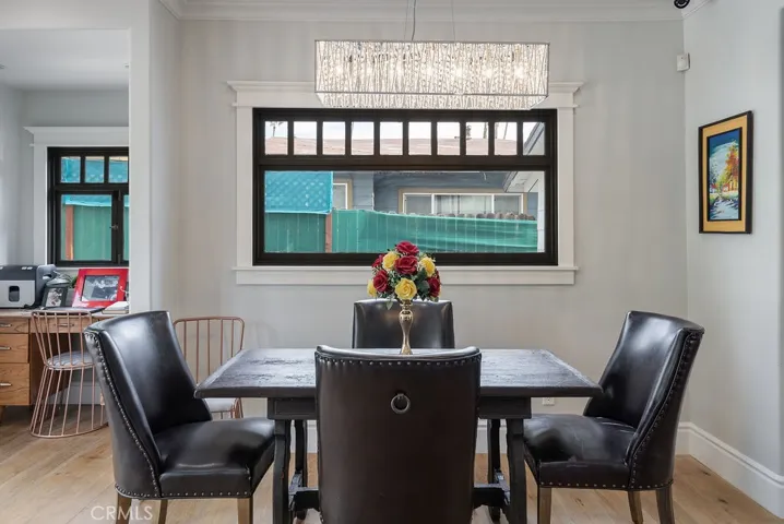 6077 Selma Avenue, Los Angeles, California 90028