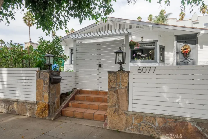 6077 Selma Avenue, Los Angeles, California 90028