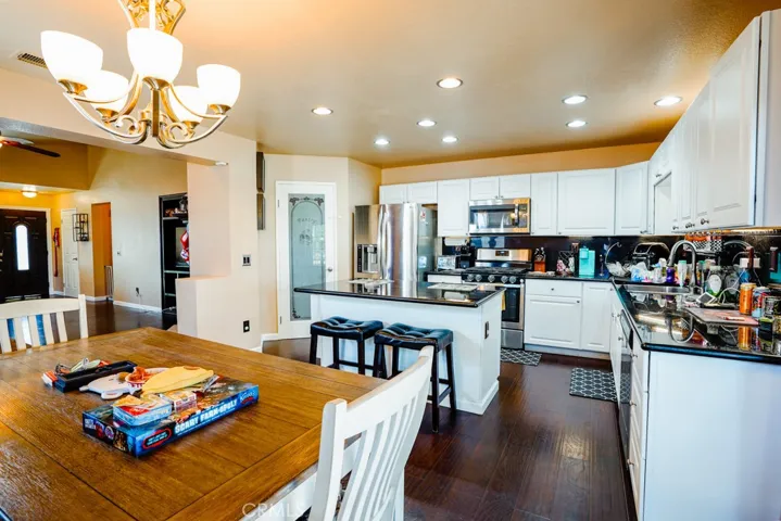 11752 Fern Pine Street, Victorville, California 92392