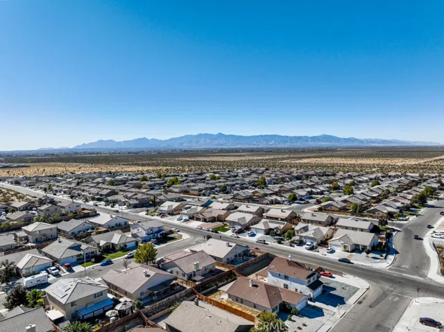 Gorgeous Victorville area just west of the 395.