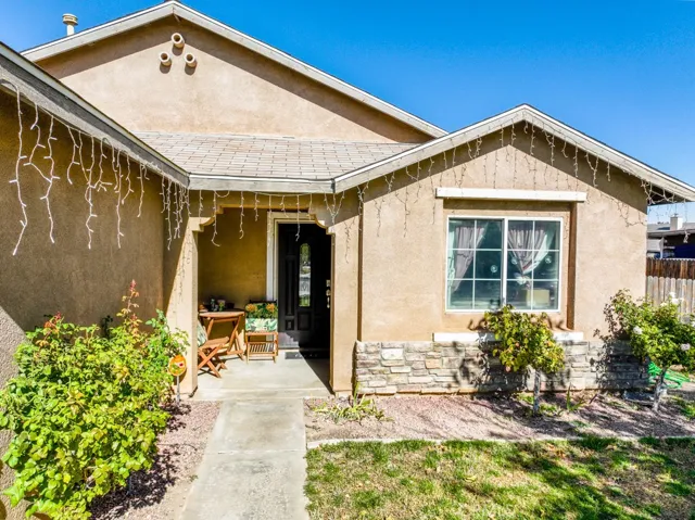 11752 Fern Pine Street, Victorville, California 92392