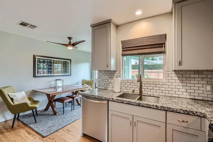 6845 Alamo, La Mesa, California 91942