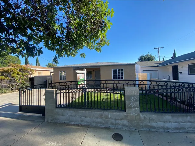 1206 W Mcfadden Avenue, Santa Ana, California 92707