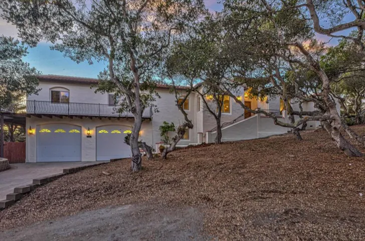 7382 Timeview Way, Salinas, California 93907