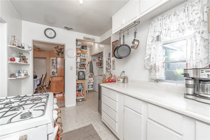 1727 S Charlotte Avenue, San Gabriel, California 91776