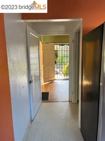 108 Lois Ave, Pittsburg, California 94565