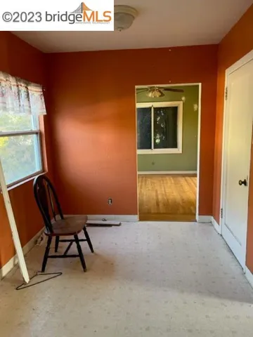 108 Lois Ave, Pittsburg, California 94565