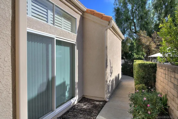 40560 Via Malagas, Murrieta, California 92562