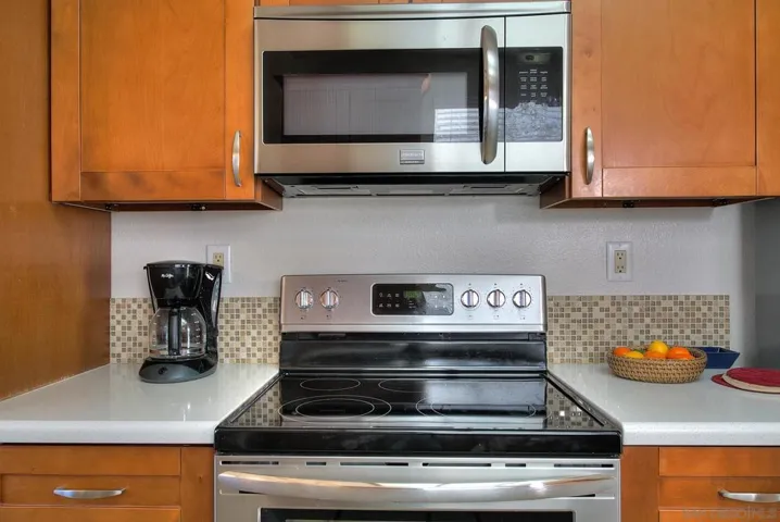 40560 Via Malagas, Murrieta, California 92562