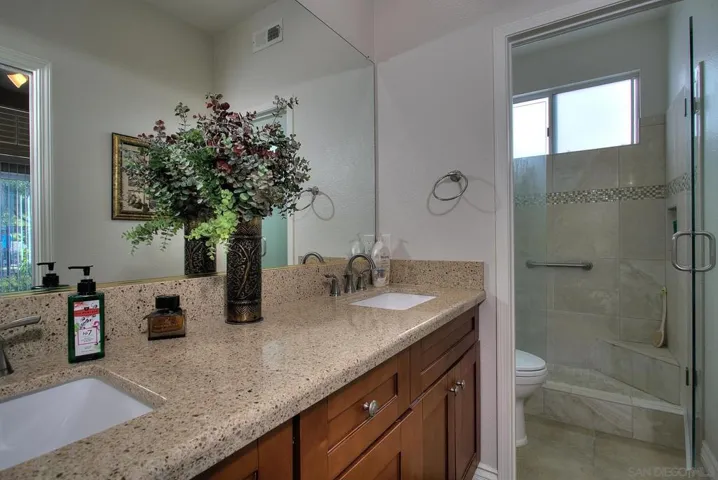 40560 Via Malagas, Murrieta, California 92562