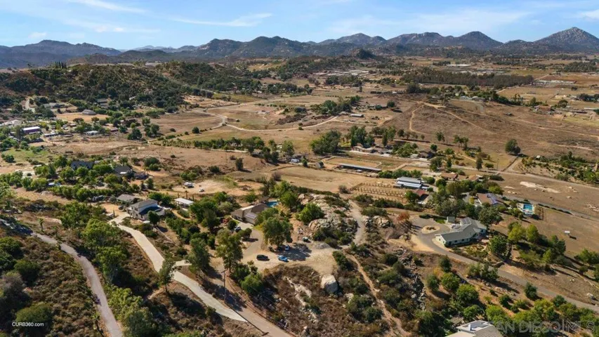 1991 Sixes Ct, Ramona, California 92065