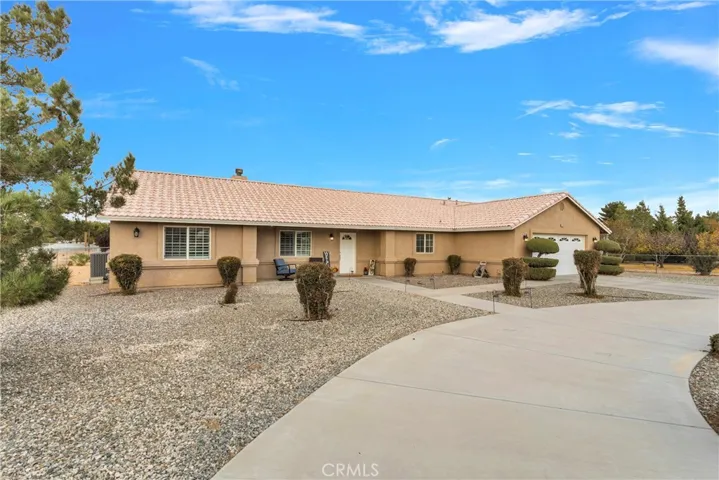 21070 Standing Rock Avenue, Apple Valley, California 92307
