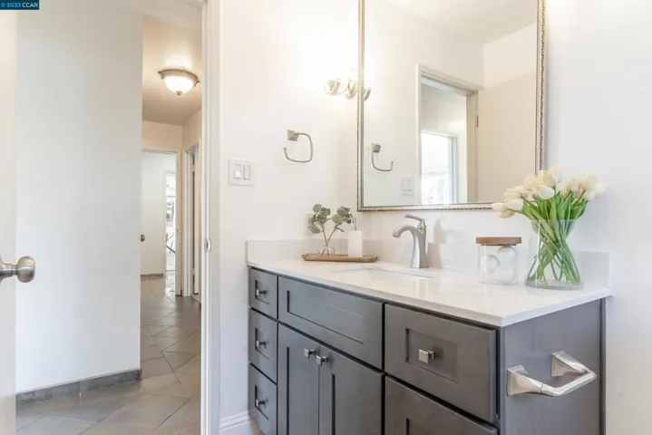 3304 Ahern Ct, Richmond, California 94803