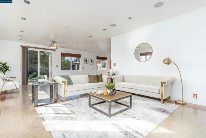 3304 Ahern Ct, Richmond, California 94803