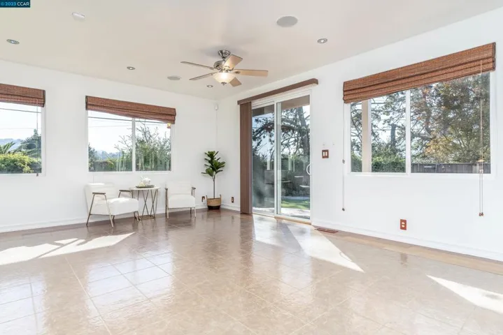 3304 Ahern Ct, Richmond, California 94803