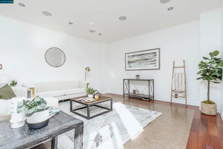 3304 Ahern Ct, Richmond, California 94803
