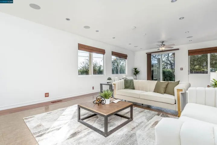 3304 Ahern Ct, Richmond, California 94803