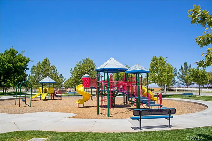 433 Tivoli Court, Hemet, California 92543