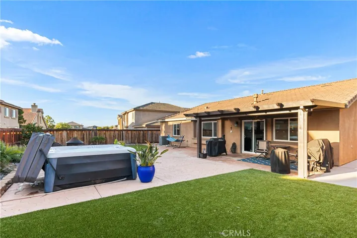 433 Tivoli Court, Hemet, California 92543