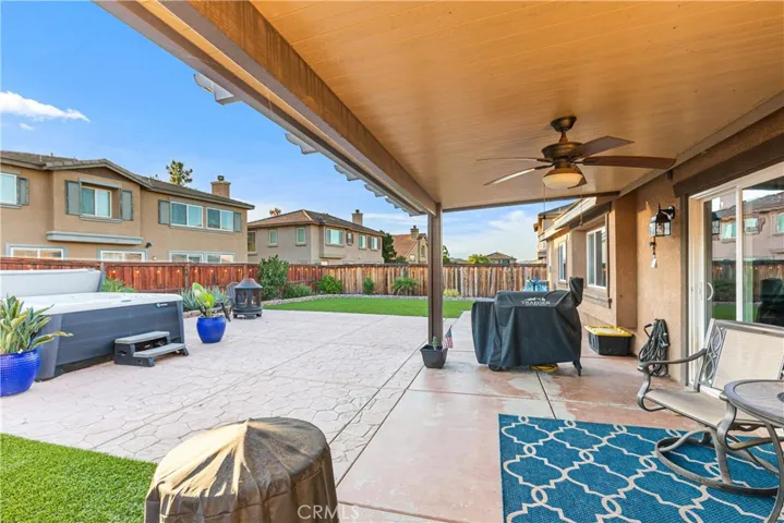 433 Tivoli Court, Hemet, California 92543