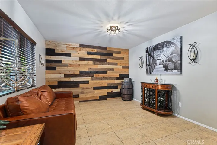 433 Tivoli Court, Hemet, California 92543