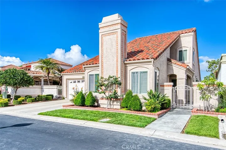 28403 Borgona, Mission Viejo, California 92692