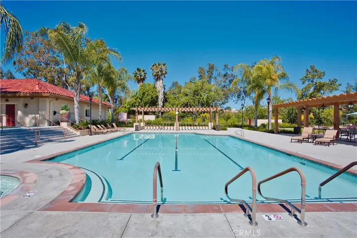 28403 Borgona, Mission Viejo, California 92692
