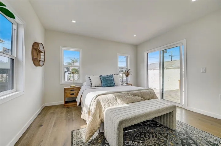 6123 S Rimpau Boulevard, Los Angeles, California 90043