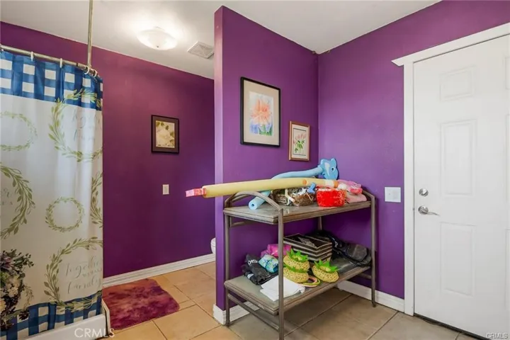 22085 Finnell, Corning, California 96021