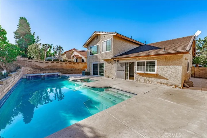 6590 E Edinboro Circle, Anaheim Hills, California 92807