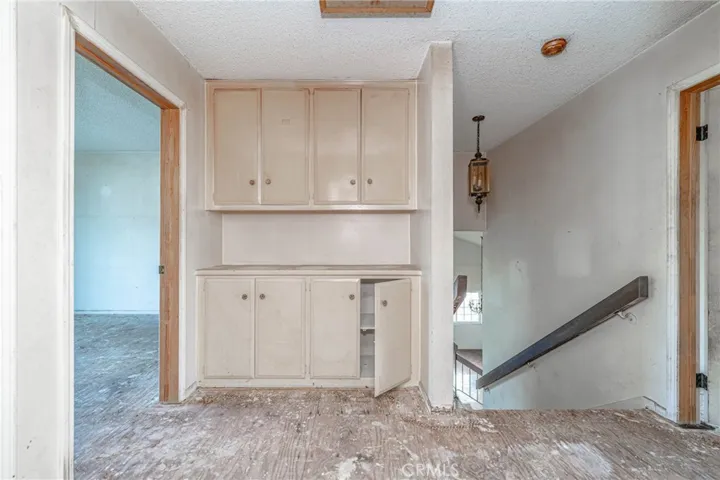 6590 E Edinboro Circle, Anaheim Hills, California 92807