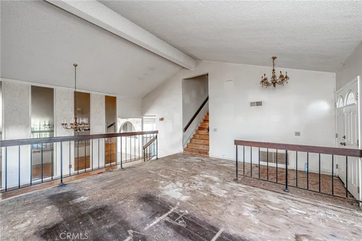6590 E Edinboro Circle, Anaheim Hills, California 92807
