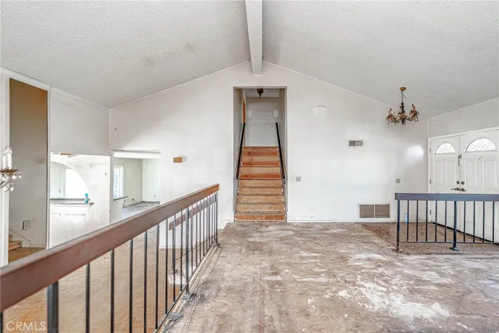 6590 E Edinboro Circle, Anaheim Hills, California 92807