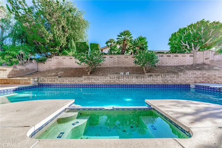 6590 E Edinboro Circle, Anaheim Hills, California 92807