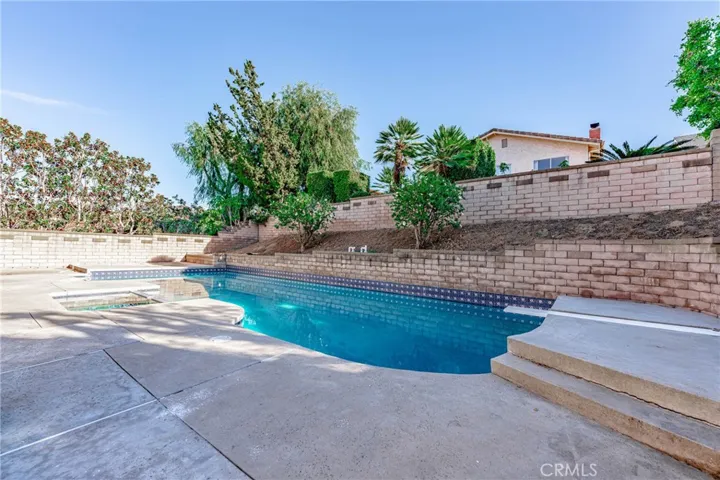6590 E Edinboro Circle, Anaheim Hills, California 92807
