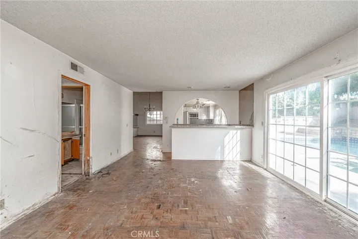 6590 E Edinboro Circle, Anaheim Hills, California 92807