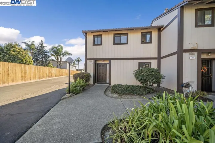 2600 Giant Rd 15, San Pablo, California 94806