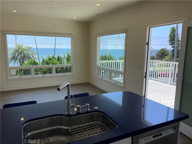 376 Cliff Drive C, Laguna Beach, California 92651