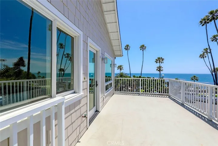 376 Cliff Drive C, Laguna Beach, California 92651