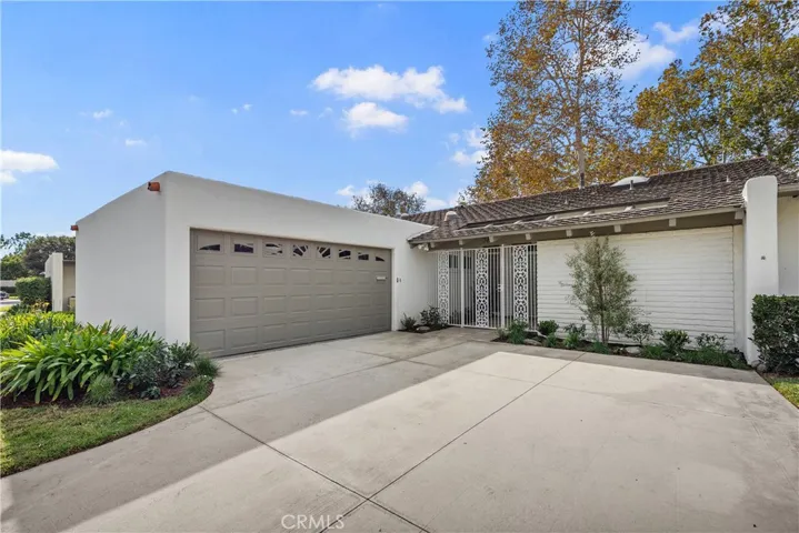 The large expansive grassy areas are taken care of by the HOA.