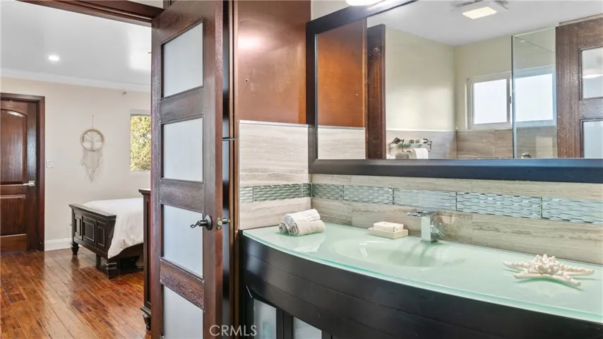 1201 23, Manhattan Beach, California 90266