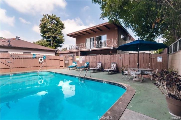 4264 Troost Avenue, Studio City, California 91604